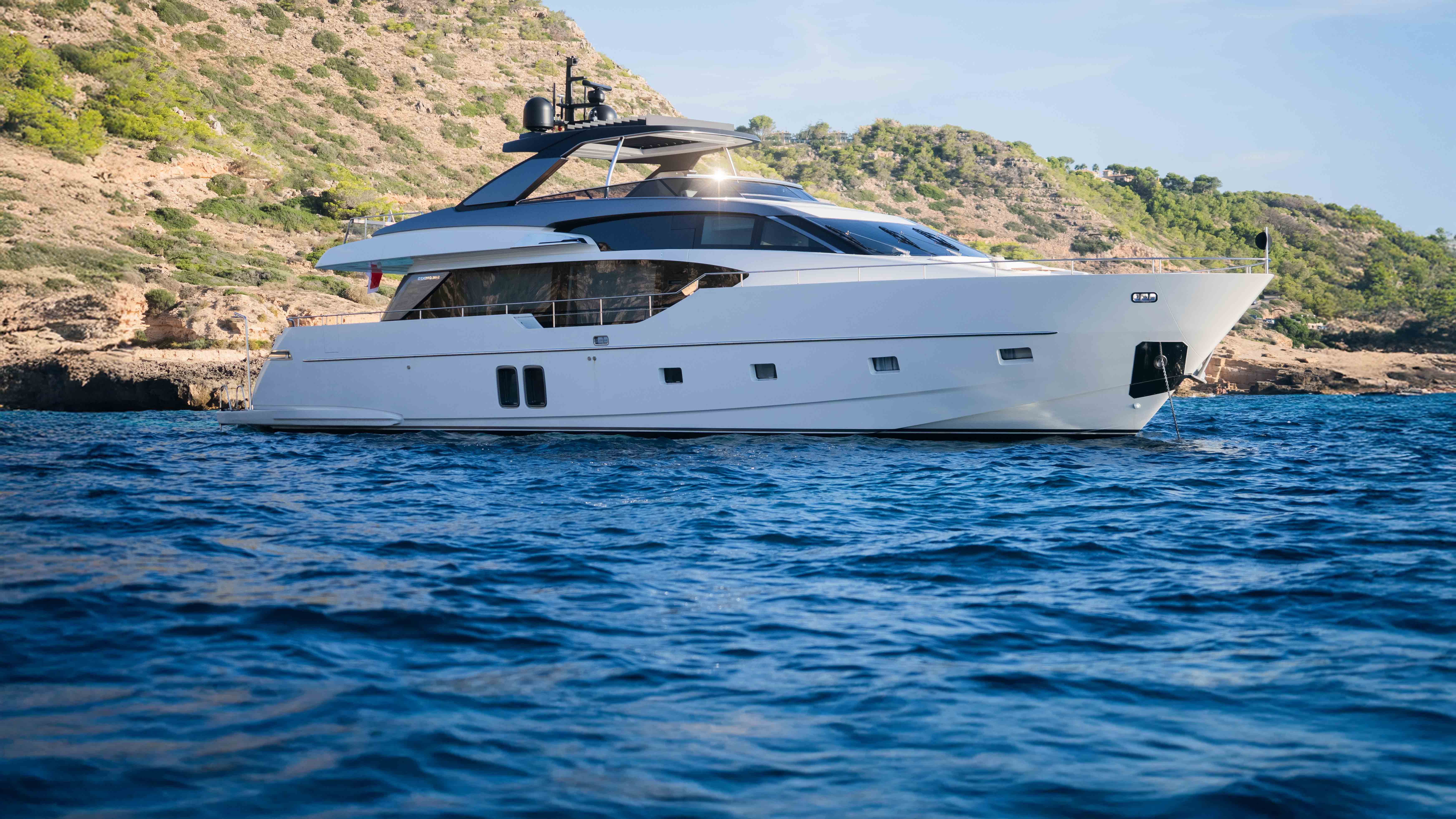 2025 World Superyacht Awards winner 47m M sold